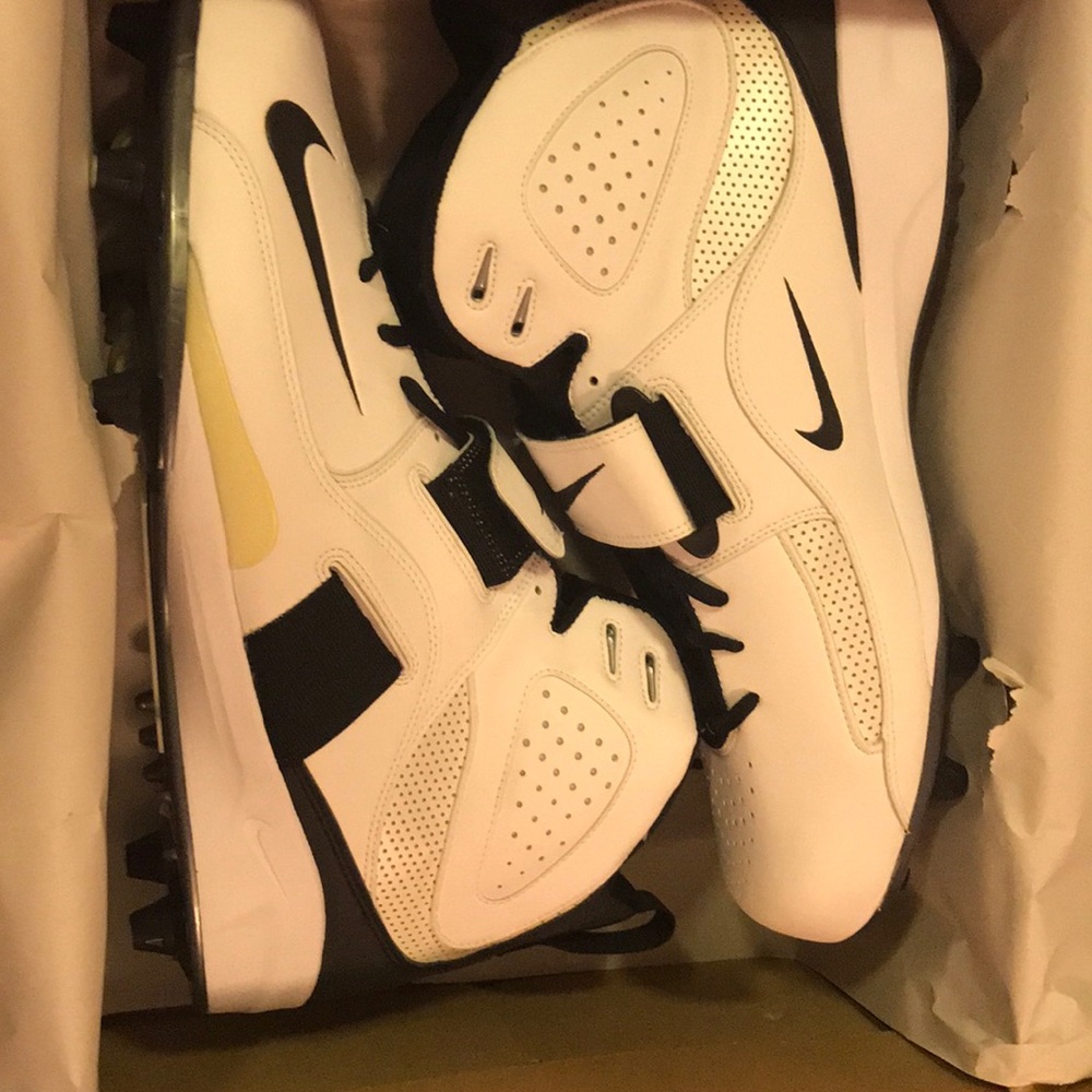 New In Box Nike Air Zoom Boss D White Black football cleats Mens Size 14
